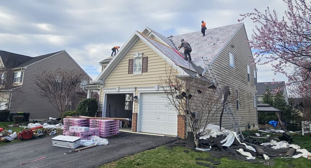 Installing new roof in Middletown, DE