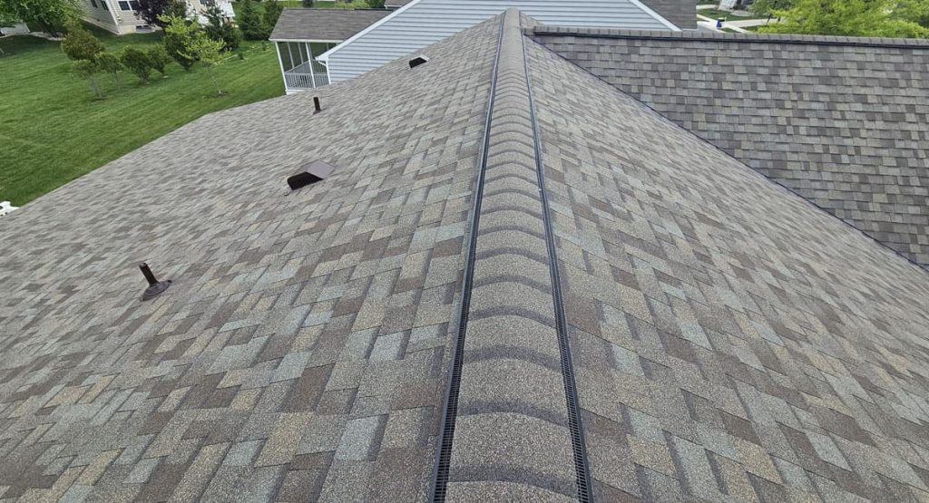 New Driftwood colored roof in Middletown, DE