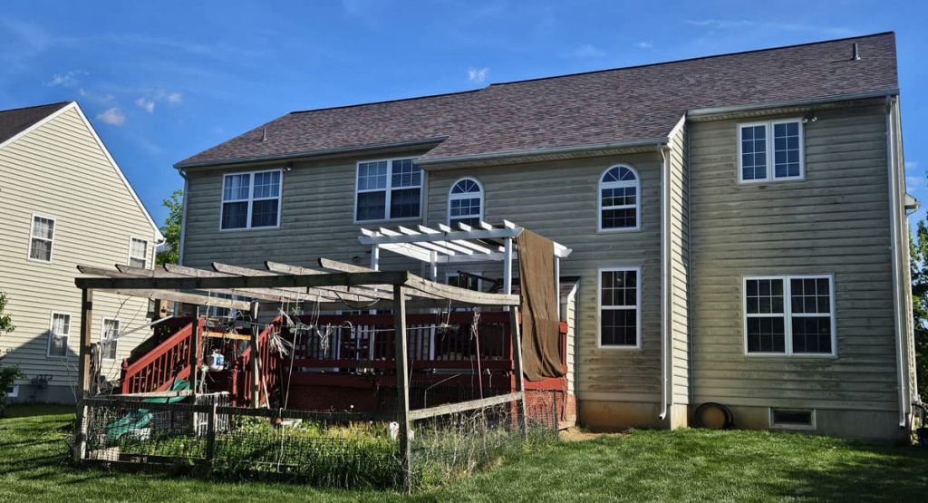 New Merlot colored roof in Middletown, DE