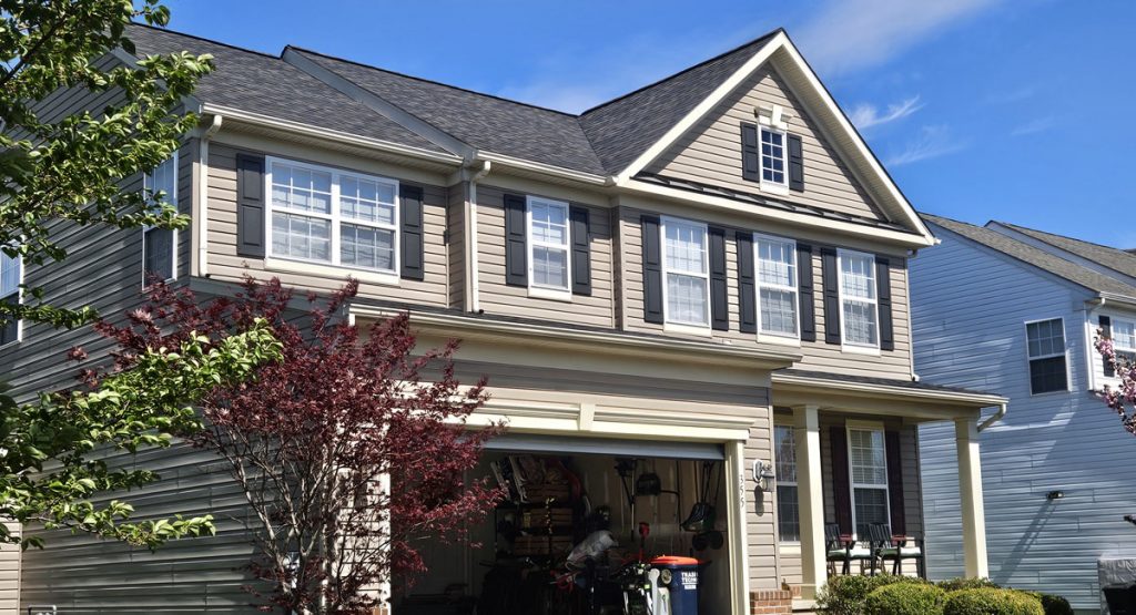 New Black Onyx colored roof in Middletown, DE