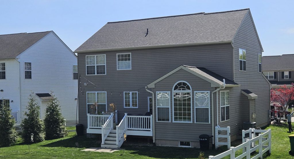 New Black Onyx colored roof in Middletown, DE