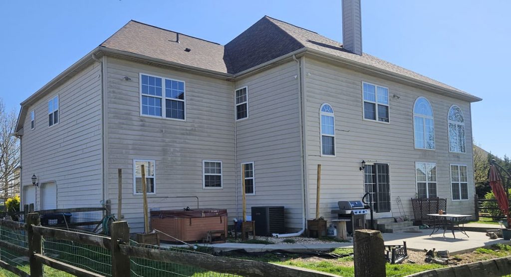 New Sedona Canyon colored roof in Middletown, DE