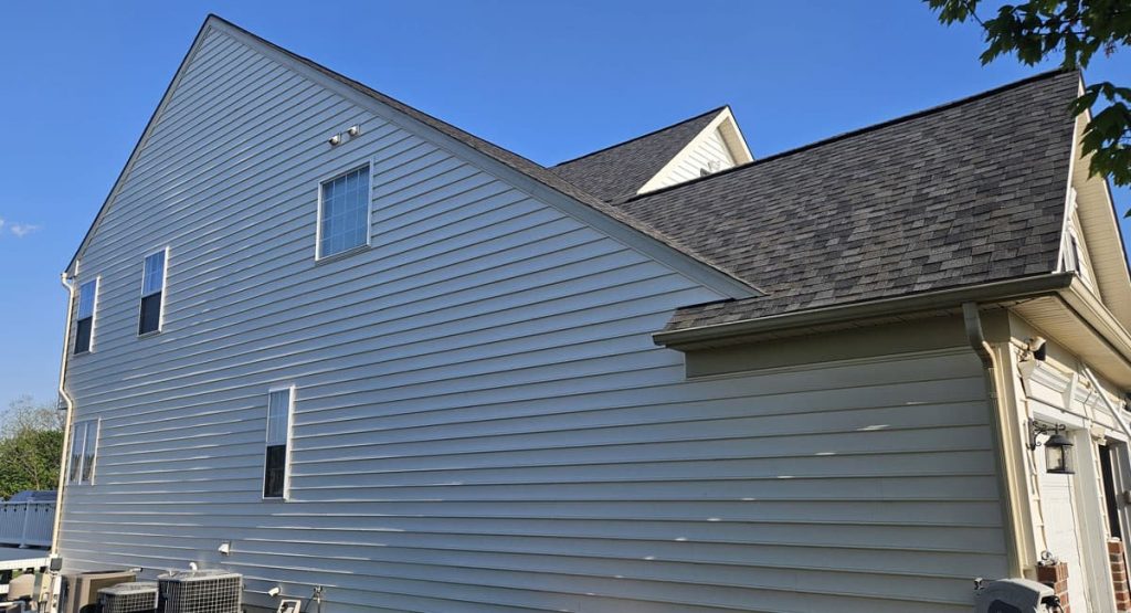 New Williamsburg Gray colored roof in Middletown, DE