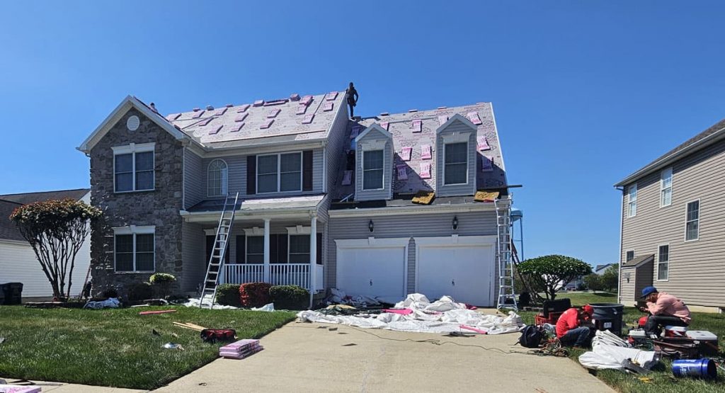 Installing new roof in Smyrna, DE