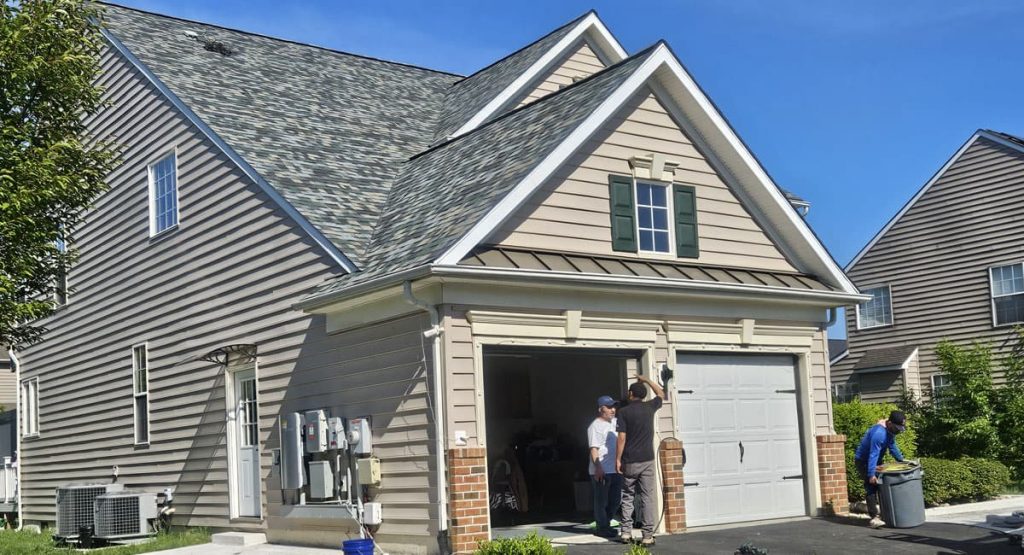 New Evergreen Mist colored roof in Middletown, DE