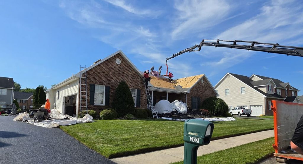 Installing new roof in Bear, DE