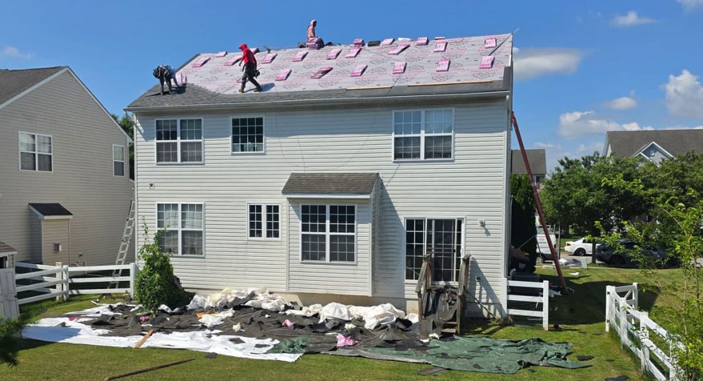 Installing new roof in Middletown, DE