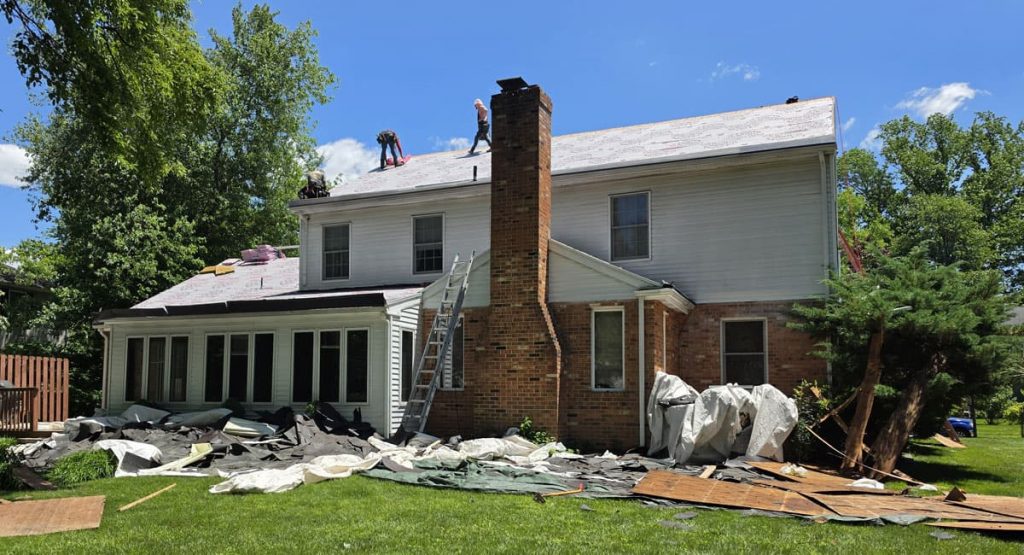 Installing a new roof in Wilmington, DE