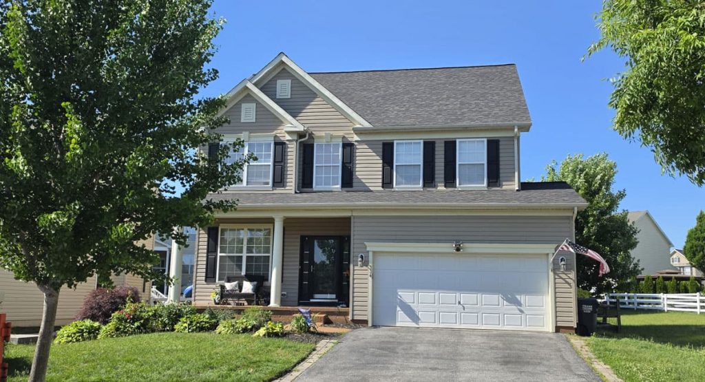 New Black Sable colored roof in Middletown, DE