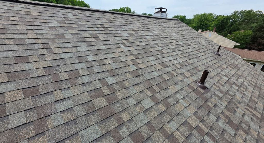 New Driftwood colored roof in Wilmington, DE