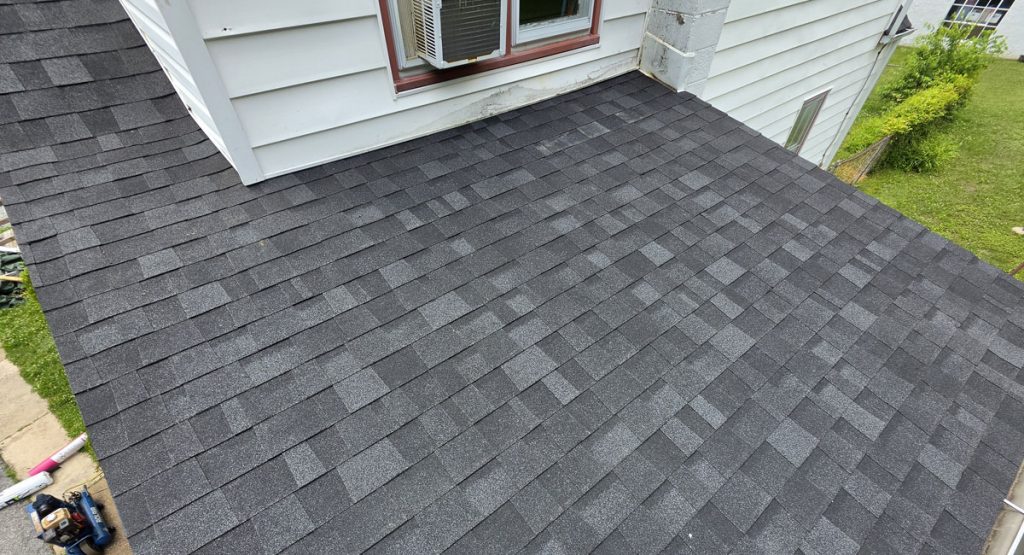 New Onyx Black colored roof in Chichester, PA