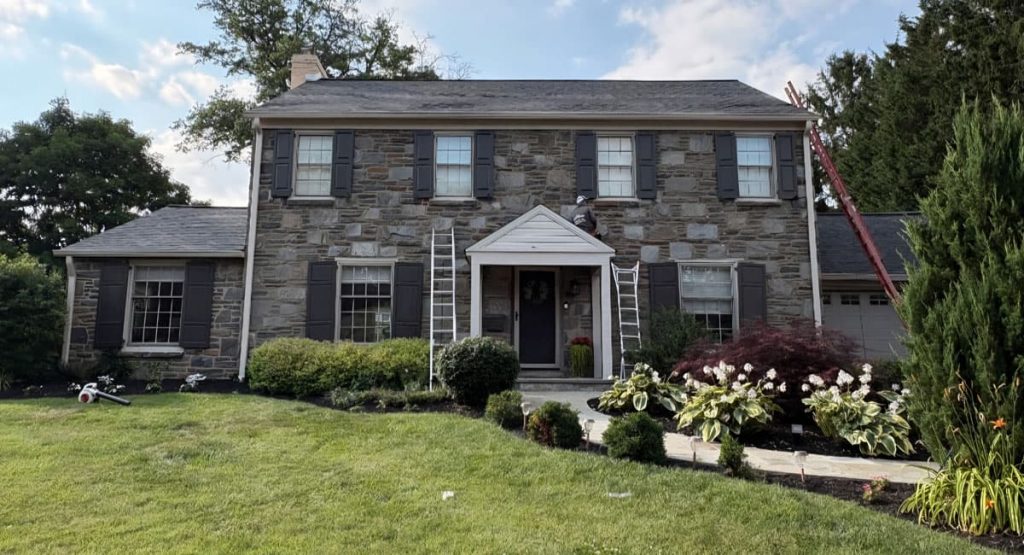New Onyx Black colored roof in Wilmington, DE