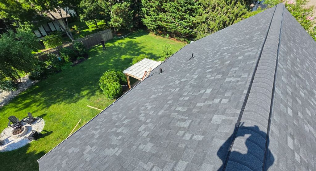 New Onyx Black colored roof in Wilmington, DE