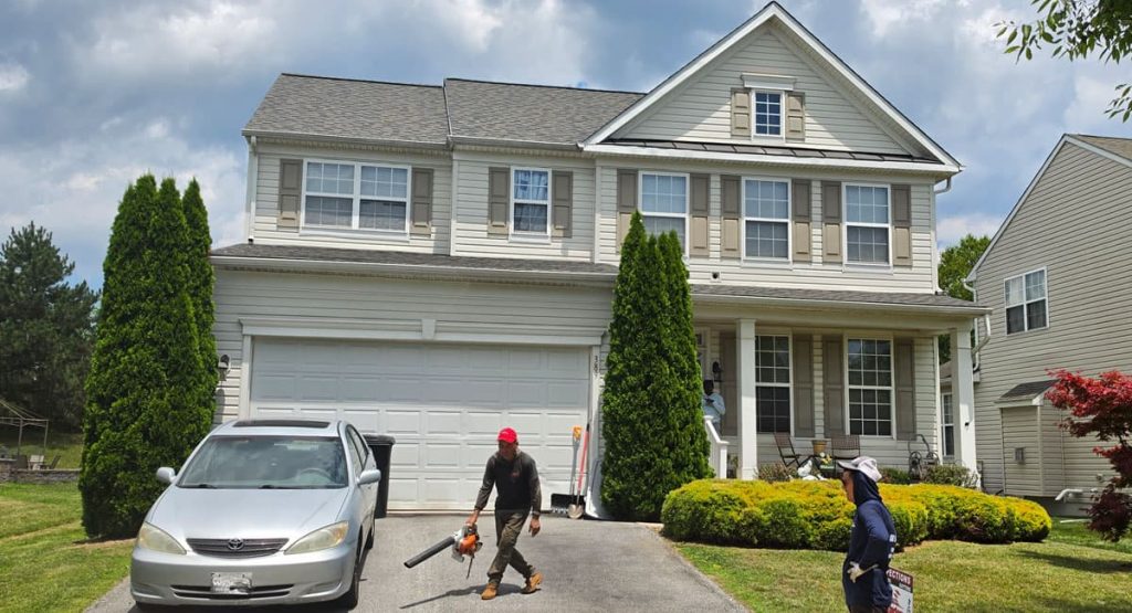 New Peppercorn colored roof in Middletown, DE