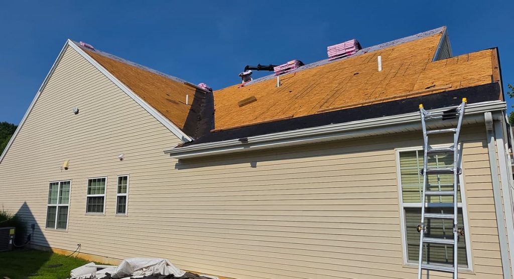 Installing new roof in Swedesboro, NJ