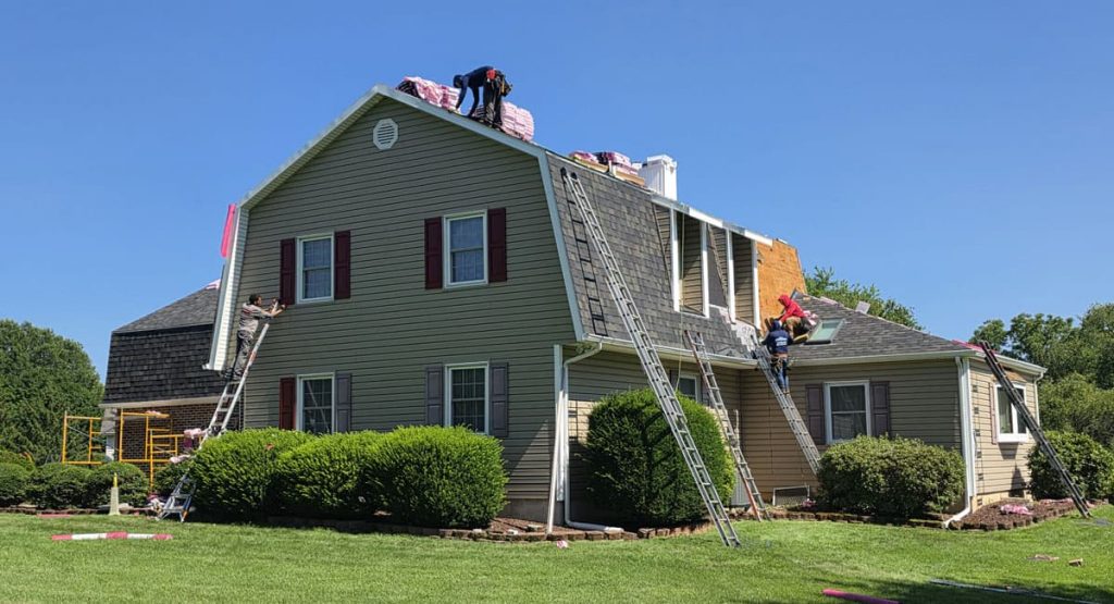 Installing new roof in Middletown, DE