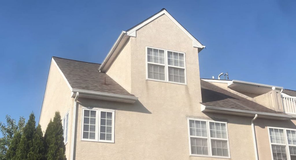 New Driftwood colored roof in Middletown, DE
