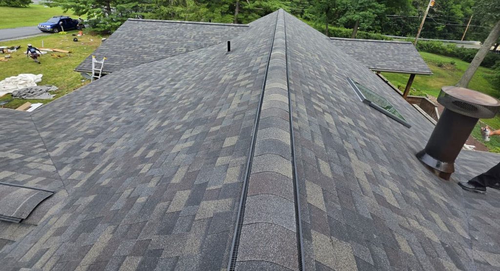 New Evergreen Mist colored roof in Douglasville, PA