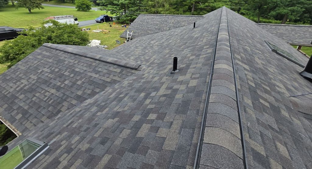 New Evergreen Mist colored roof in Douglasville, PA