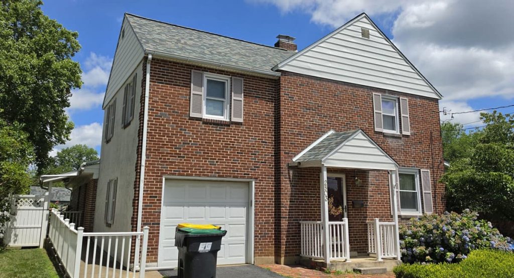 New Evergreen Mist colored roof in Wilmington, DE