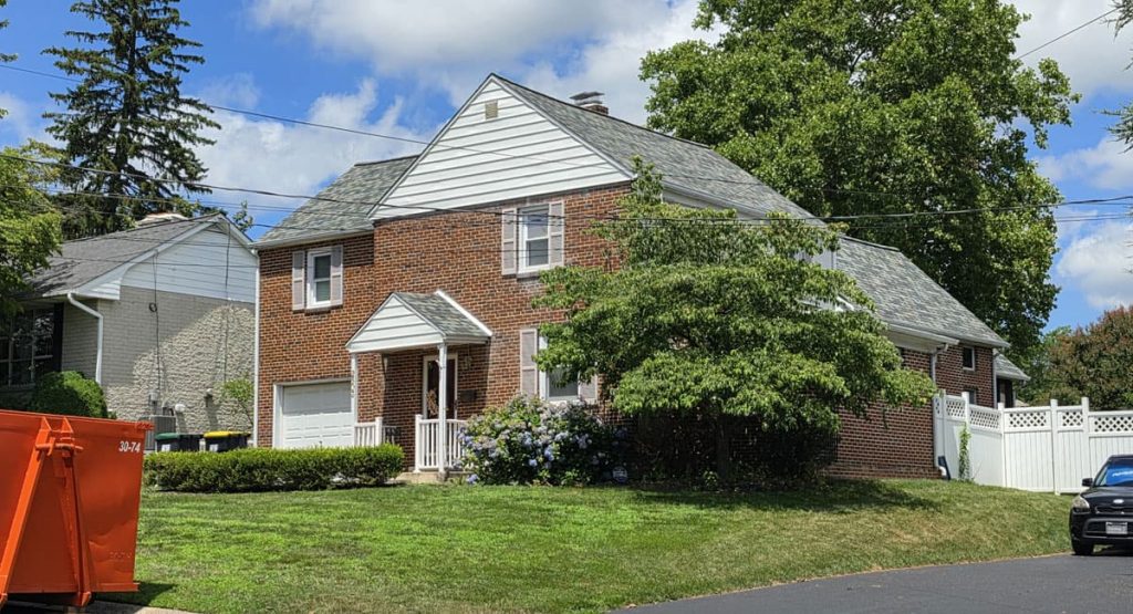 New Evergreen Mist colored roof in Wilmington, DE