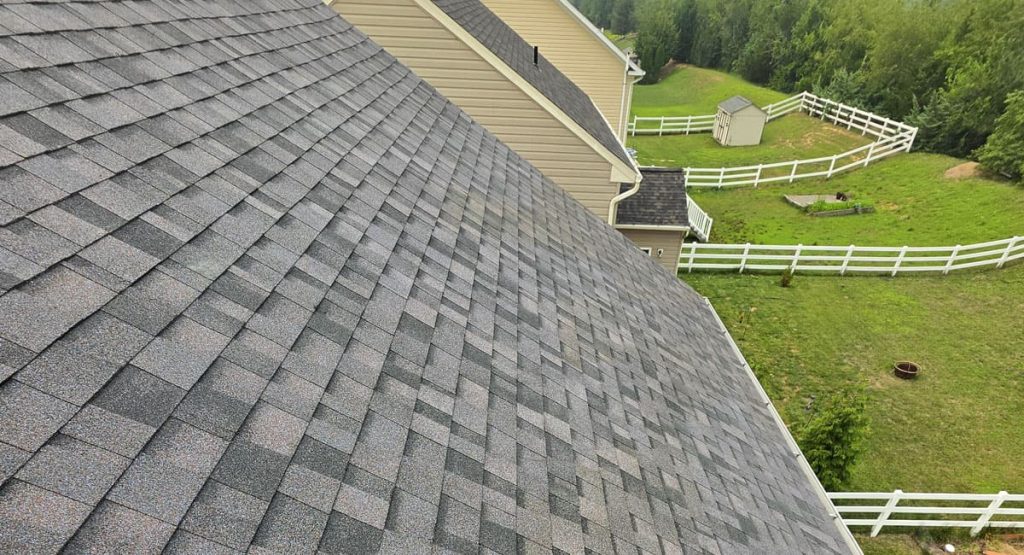 New Midnight Plum colored roof in Middletown, DE