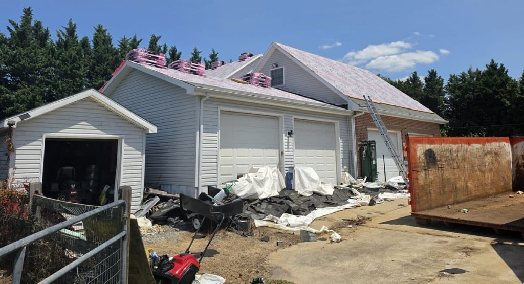 Installing new roof in Middletown, DE