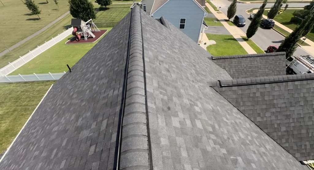New Onyx Black colored roof in Middletown, DE