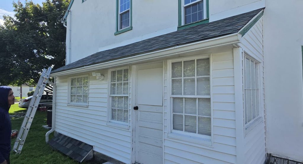 New Evergreen Mist colored roof in Marcus Hook, PA