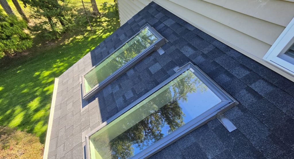 New Onyx Black colored roof in Malvern, PA