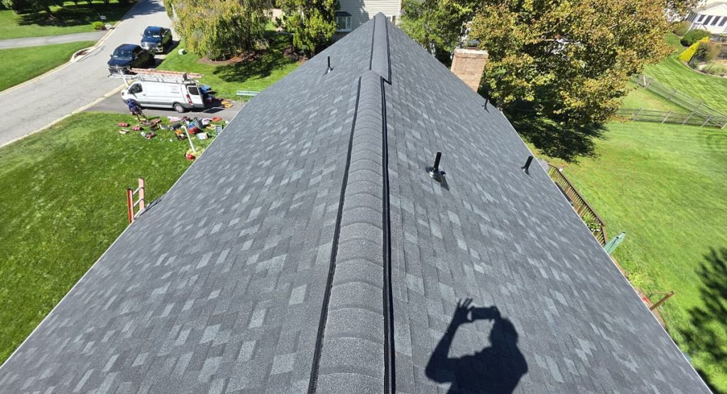 New Onyx Black colored roof in Malvern, PA